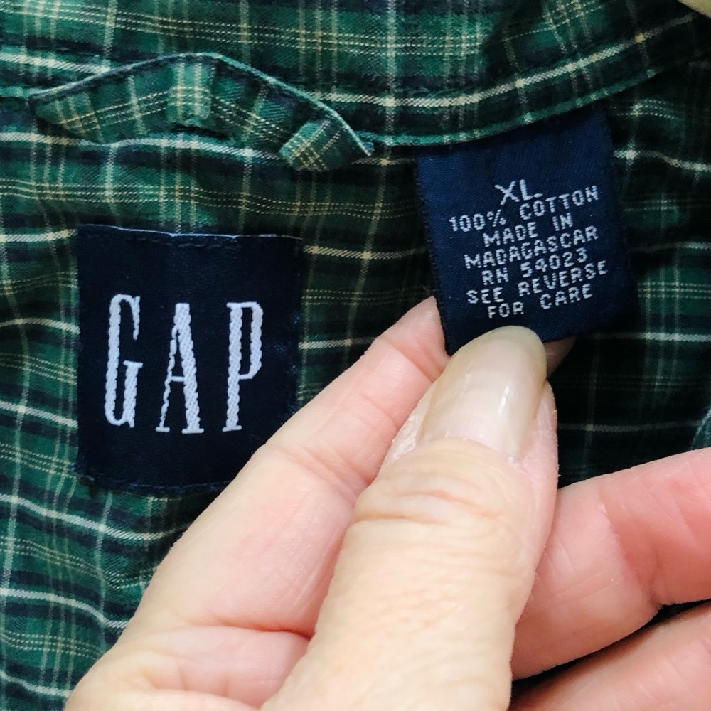 2 - XL Gap Shirts Long & Short Sleeve Excellent Condition Green & Pale Yellow - Picture 5 of 9